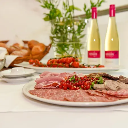 Hotel Wein Koegler 3*